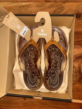 OluKai Women's Brown Leather Paniolo Sandals with Embroidered Footbed